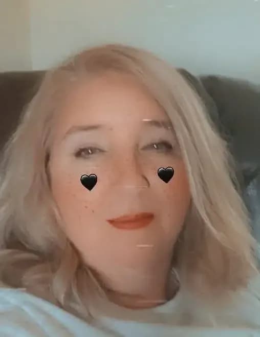 Tammy  Pearson image