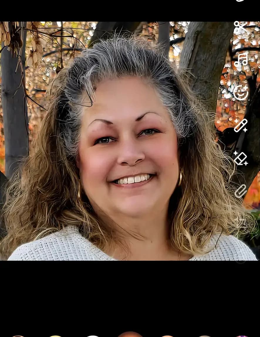 Lisa Diaz image