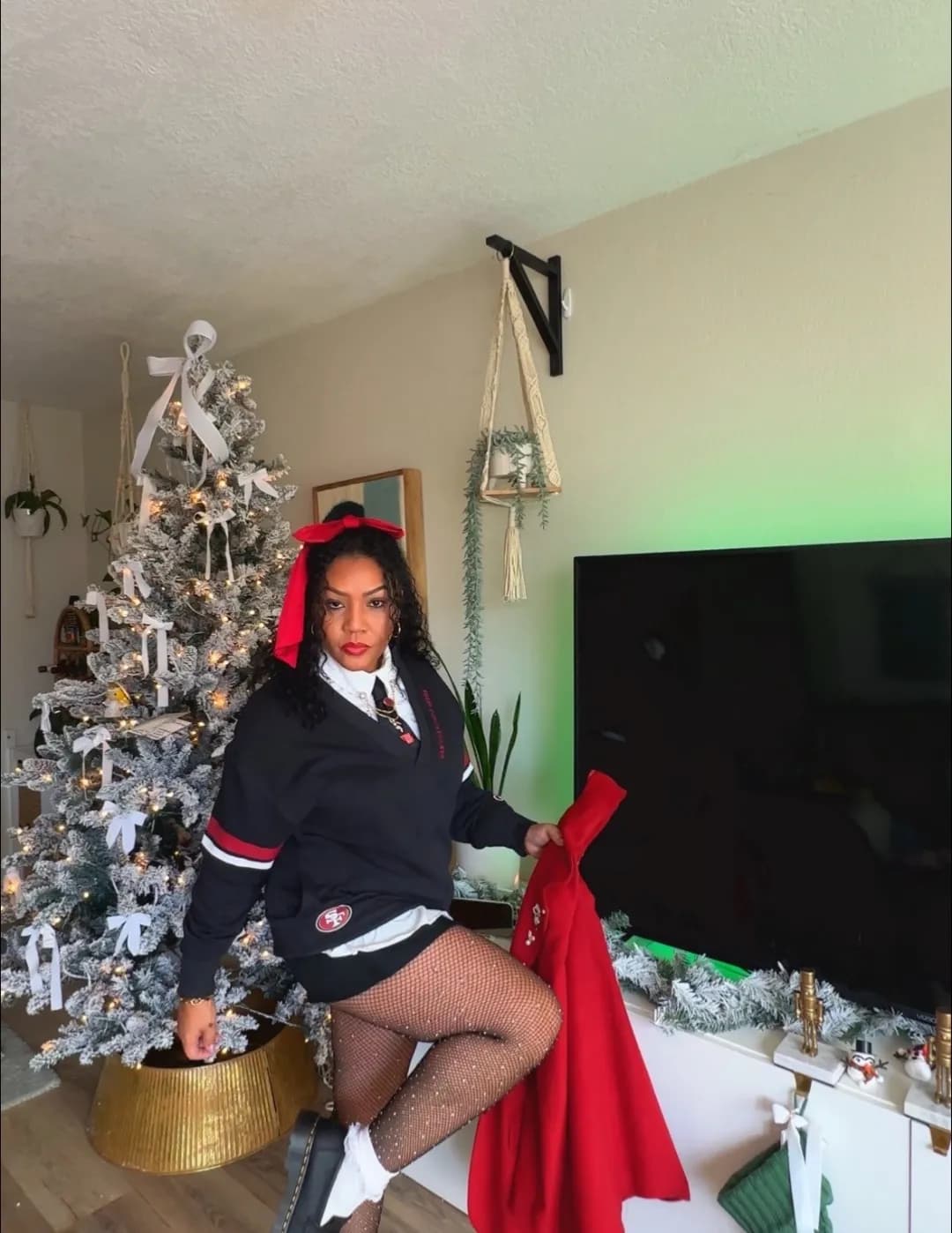 Valerie Joy West image
