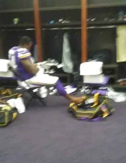 Corey Searcy image