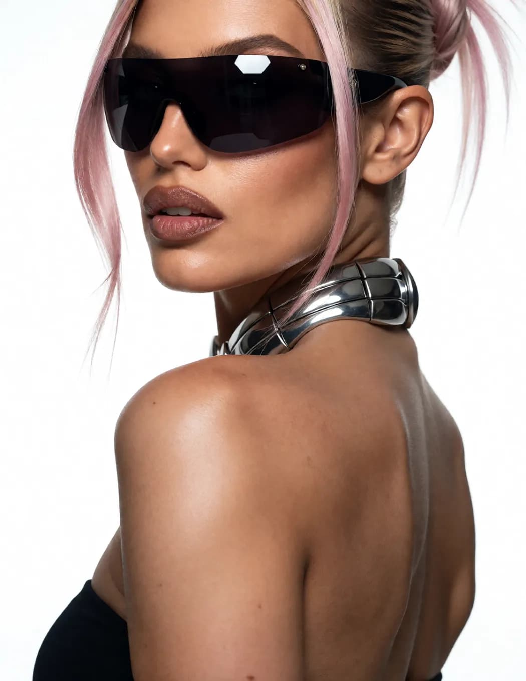 Courtney image