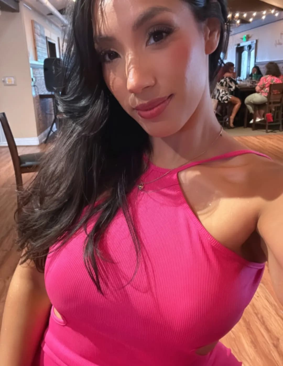 Bella image