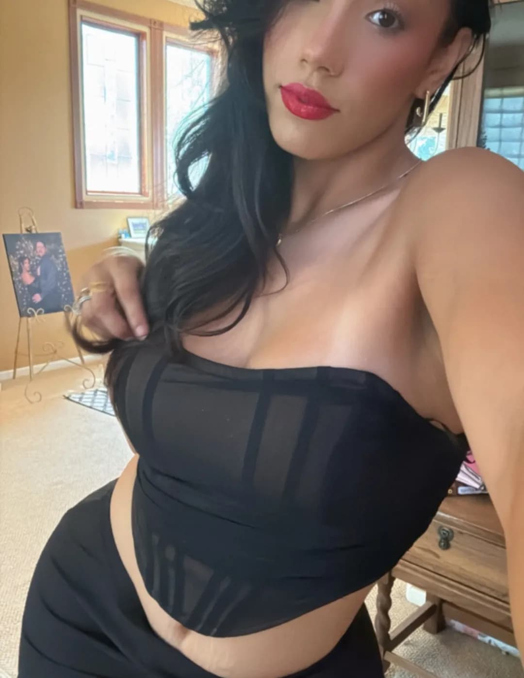 Bella image