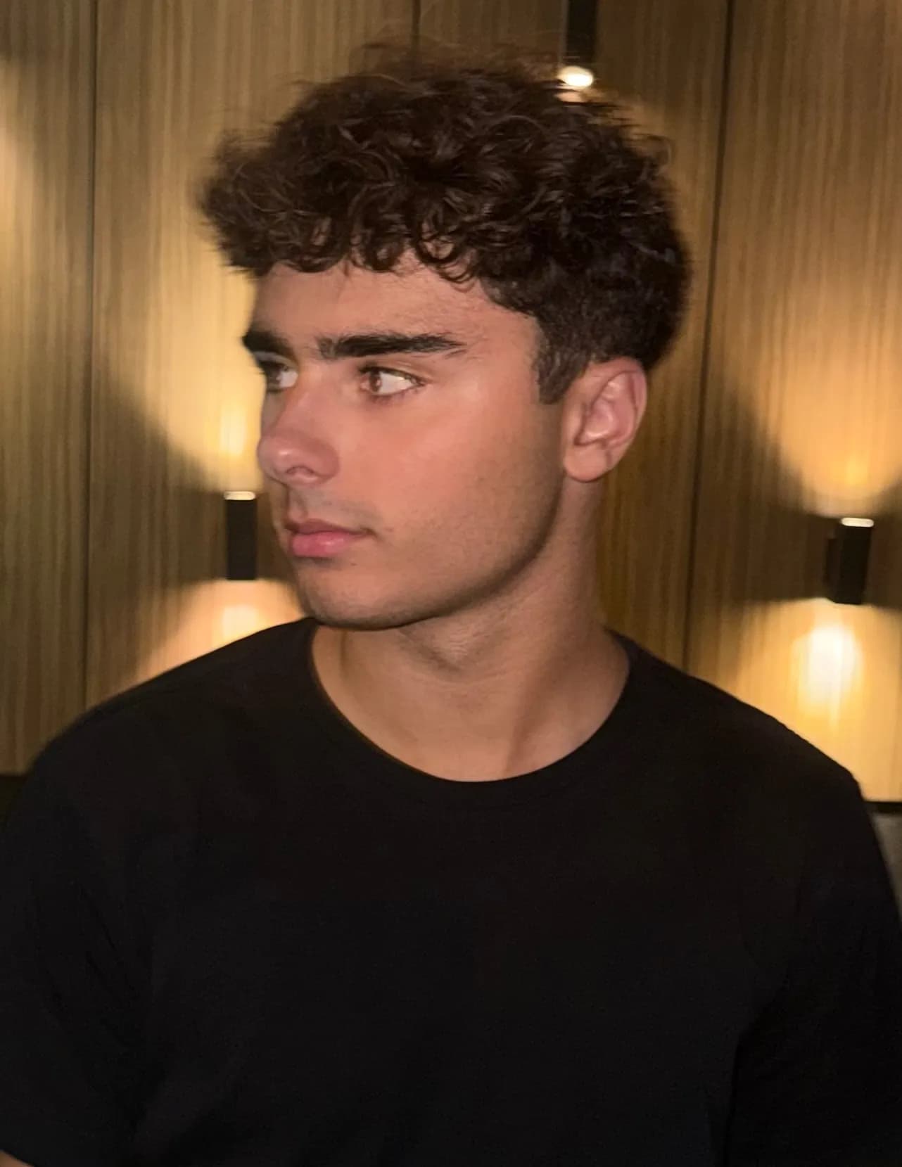 competitor ZAkPk