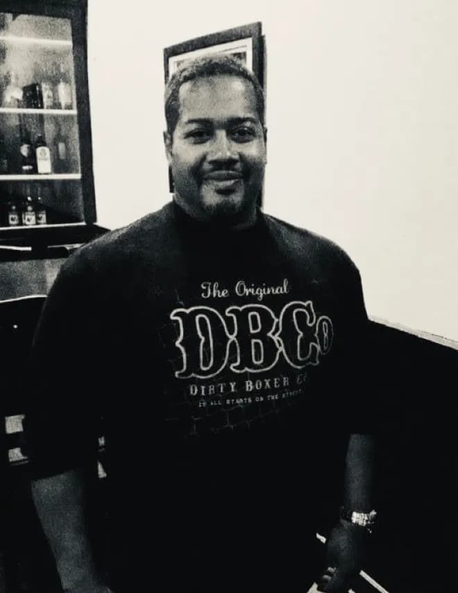 competitor kB3vD