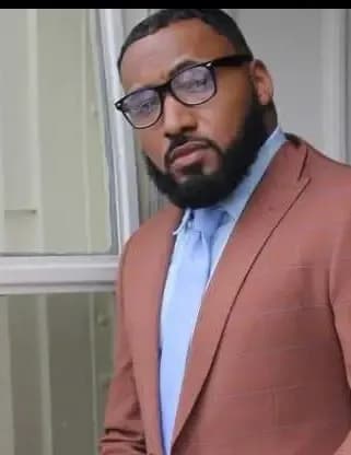 TJ Santana image