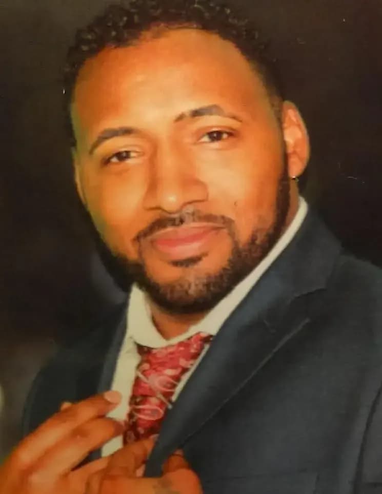 TJ Santana image