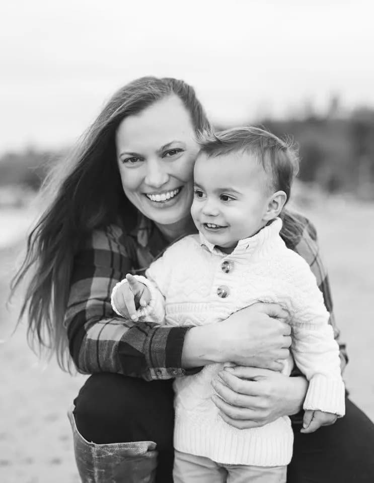 Lacey Walter image