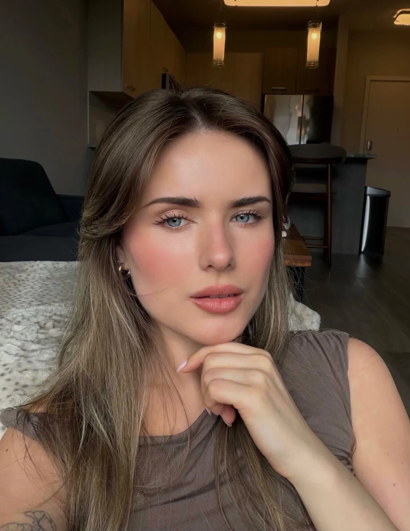 Olena Bezruka image
