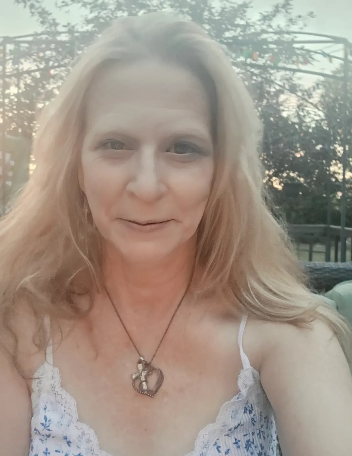 ELLYMAECANADA image