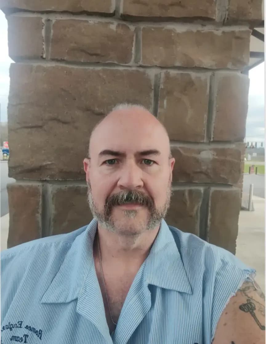 DJ Hosstache image