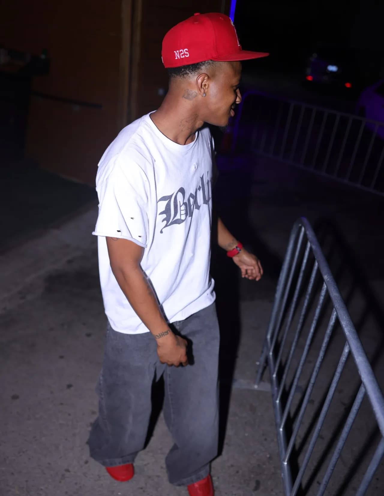 competitor YJGJE