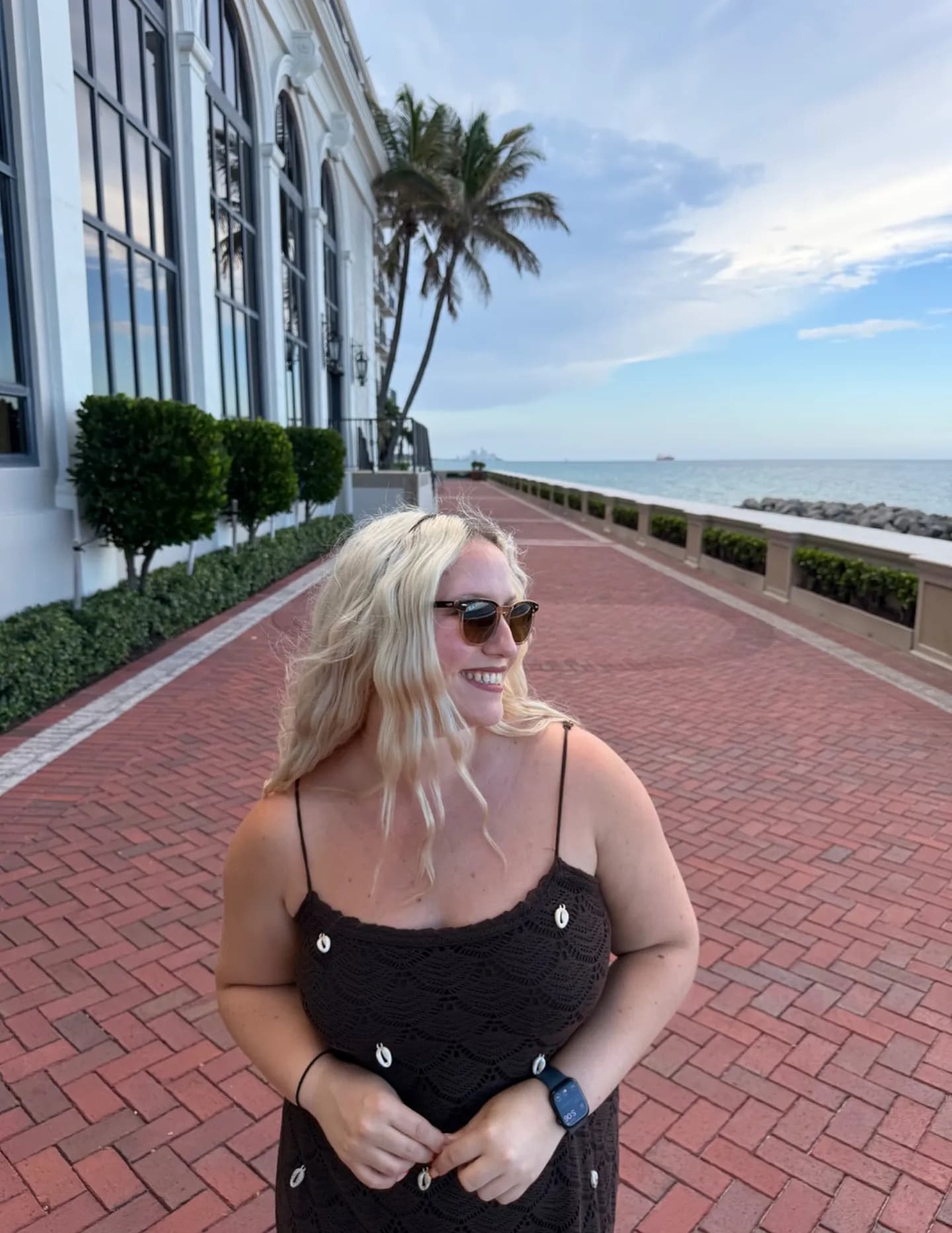 Themagicallifeofmiranda image