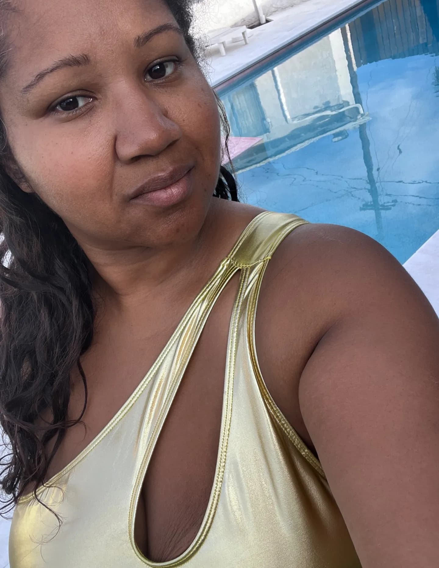 Dani Elle image