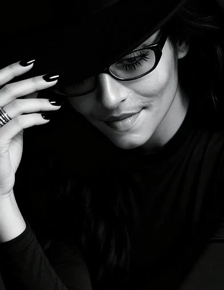 Anabel Valenzuela image