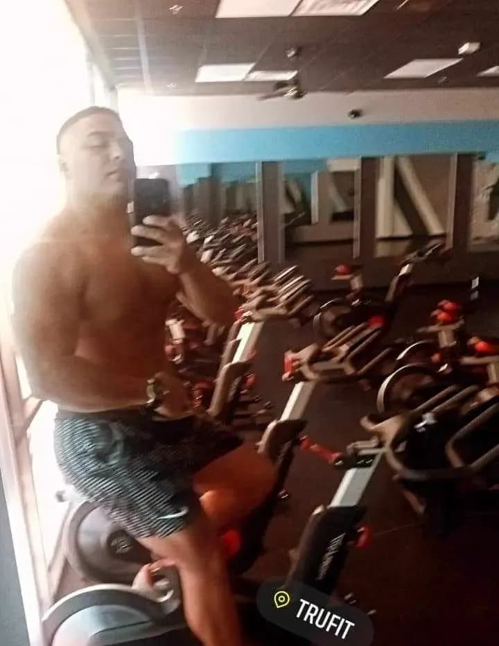 competitor xGkOy