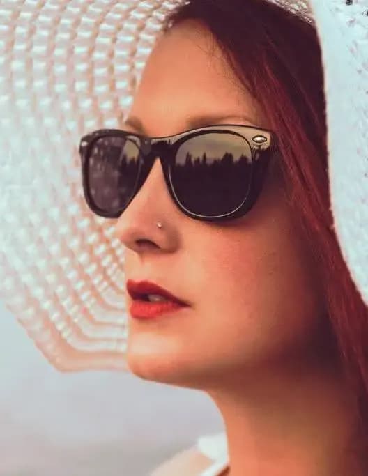 Fancy Lady image