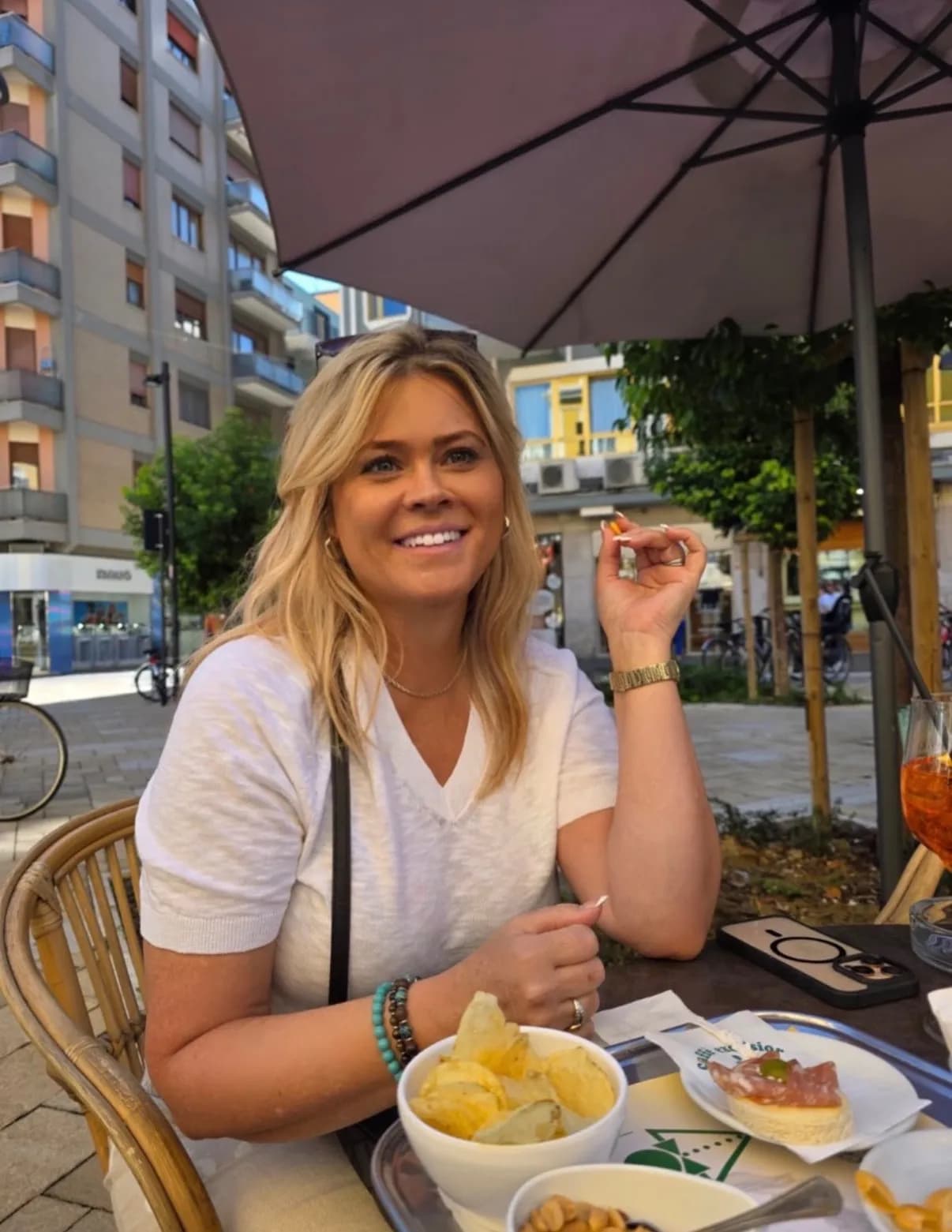 competitor eEzA9