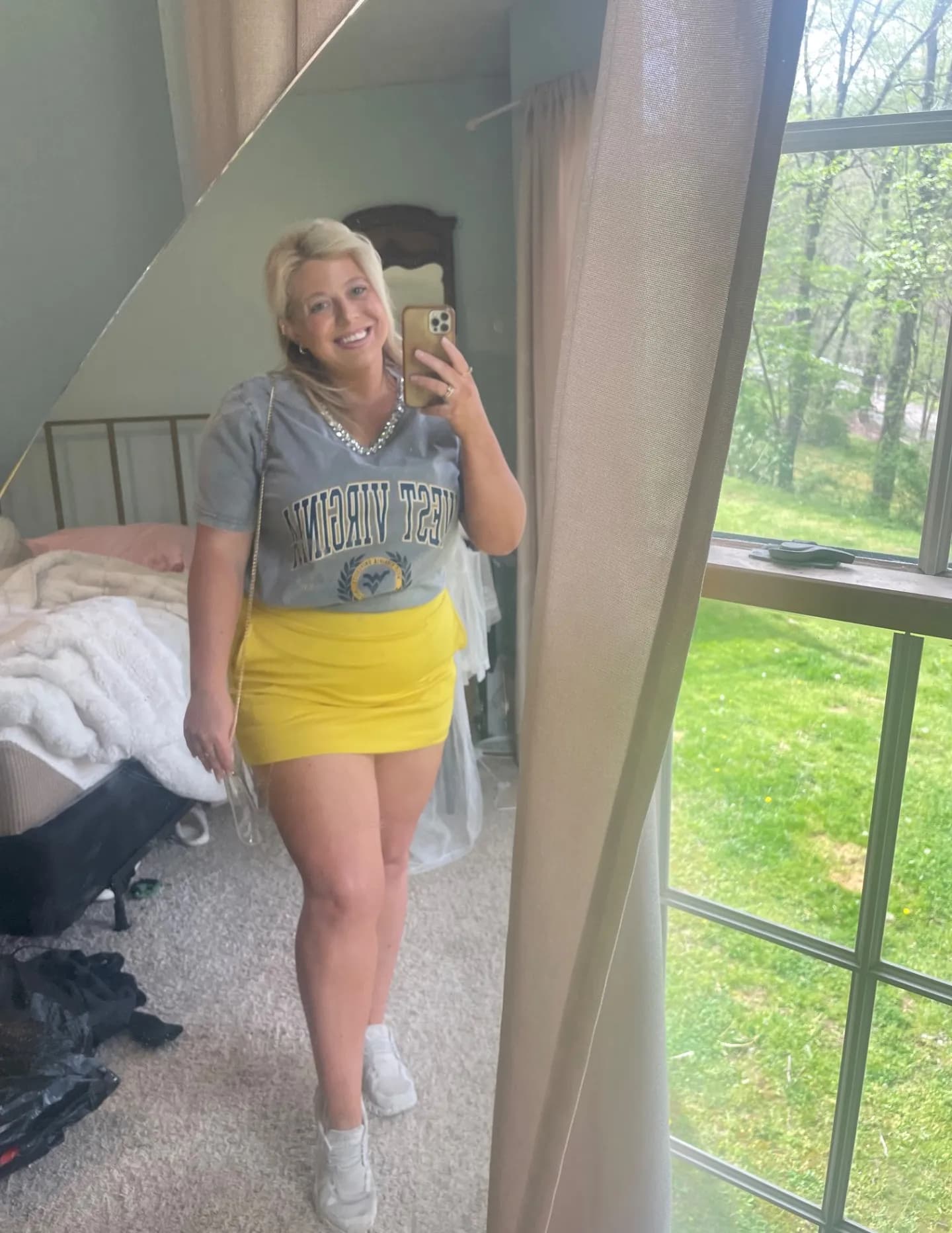 Anna Shafer image