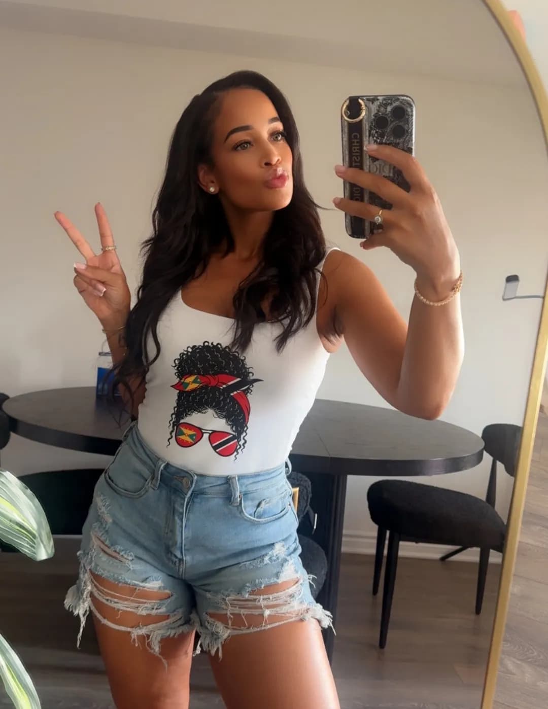 Miss.Meeeks image