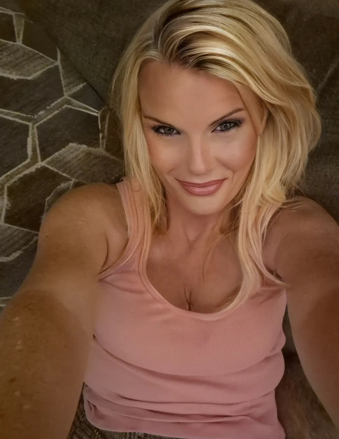 Tina image