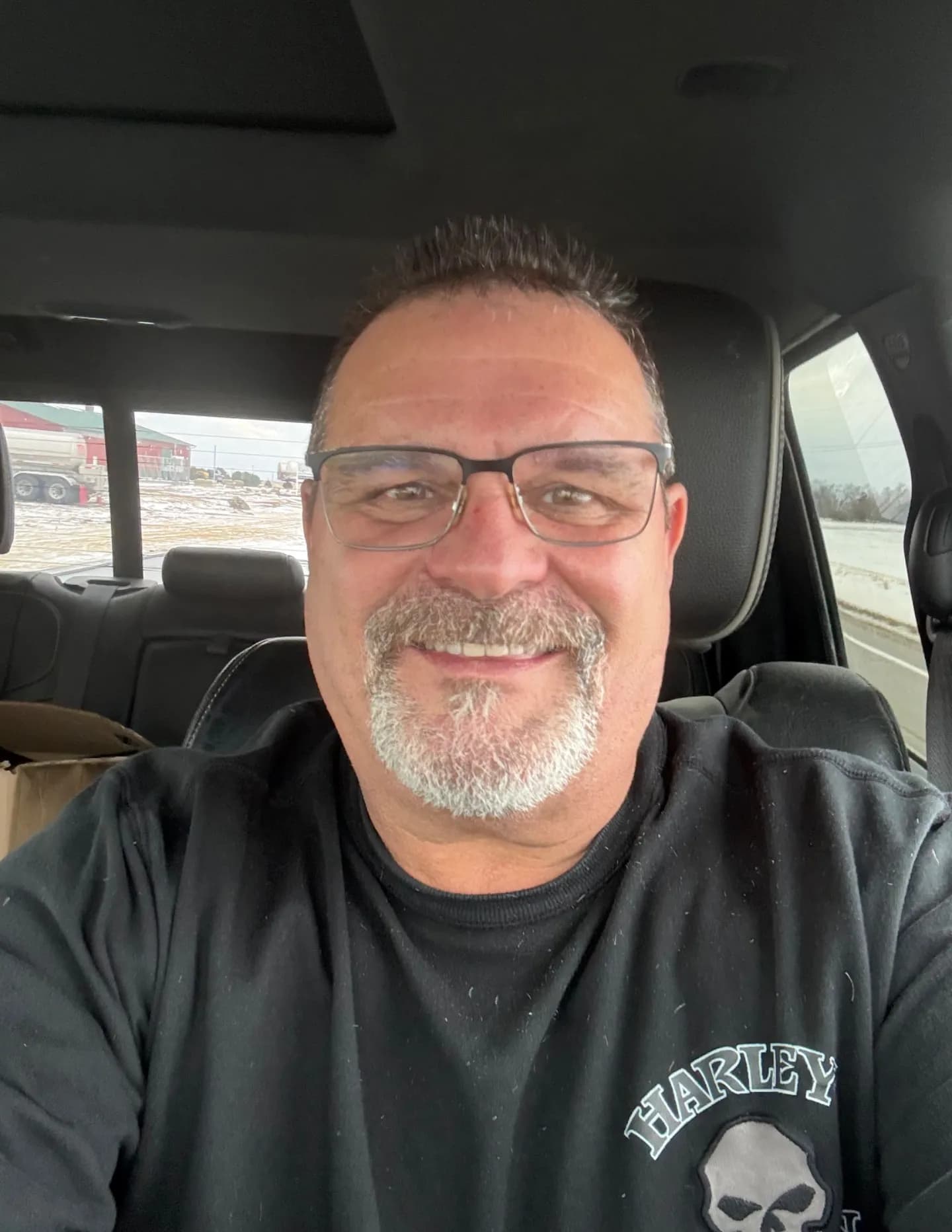 competitor 7GYqO