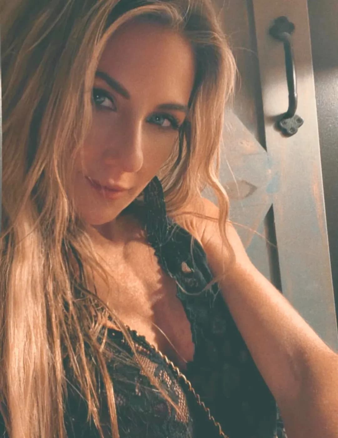 nikymarie8 image