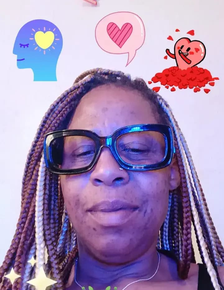Barbara Barnes Facebook itzdabarbz4me Instagram image