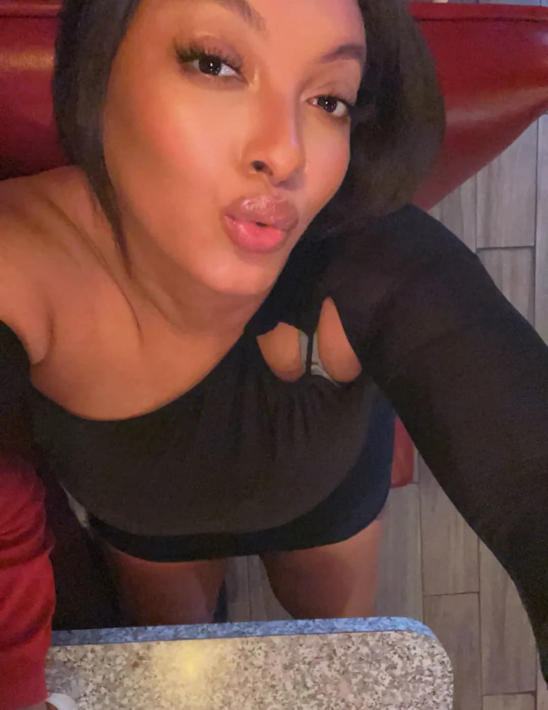 Melina Anderson image