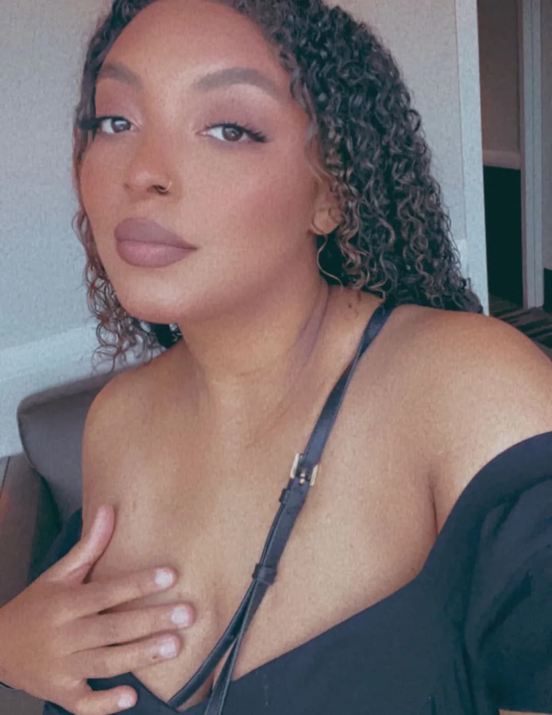 Melina Anderson image