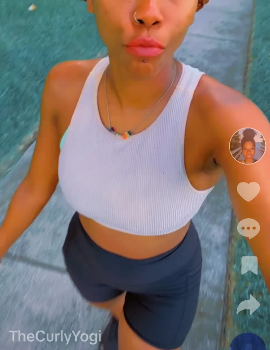 Curlyyogiflow image
