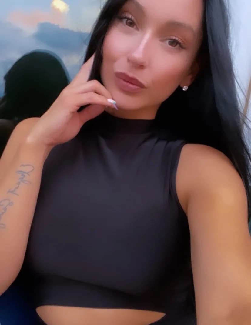Cassie B image