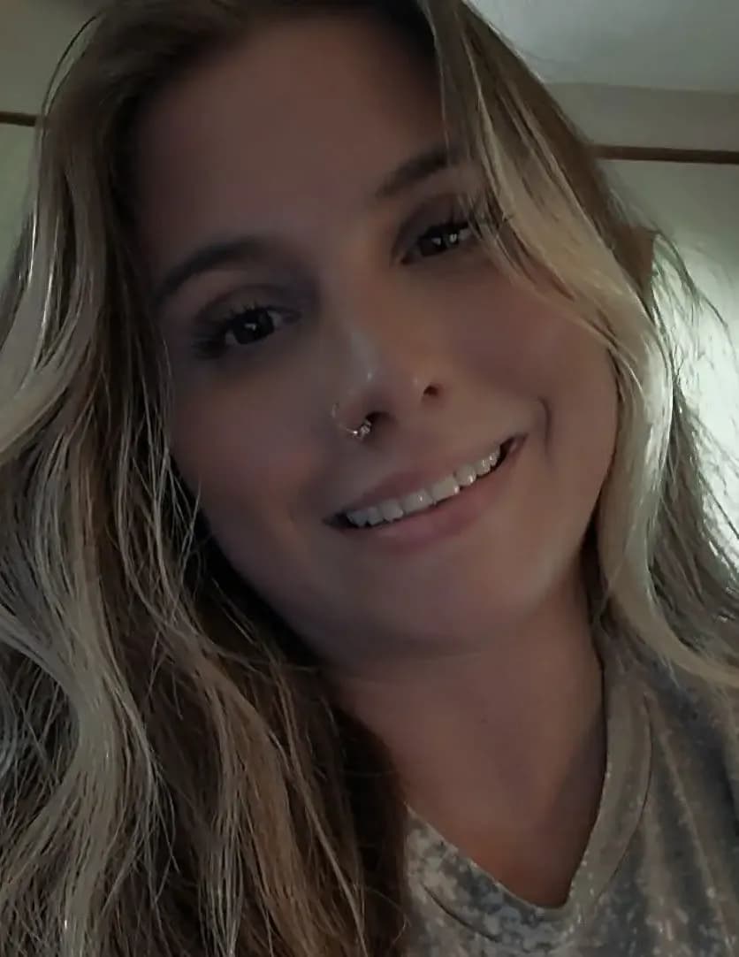 COURTNEY ELIZABETH image