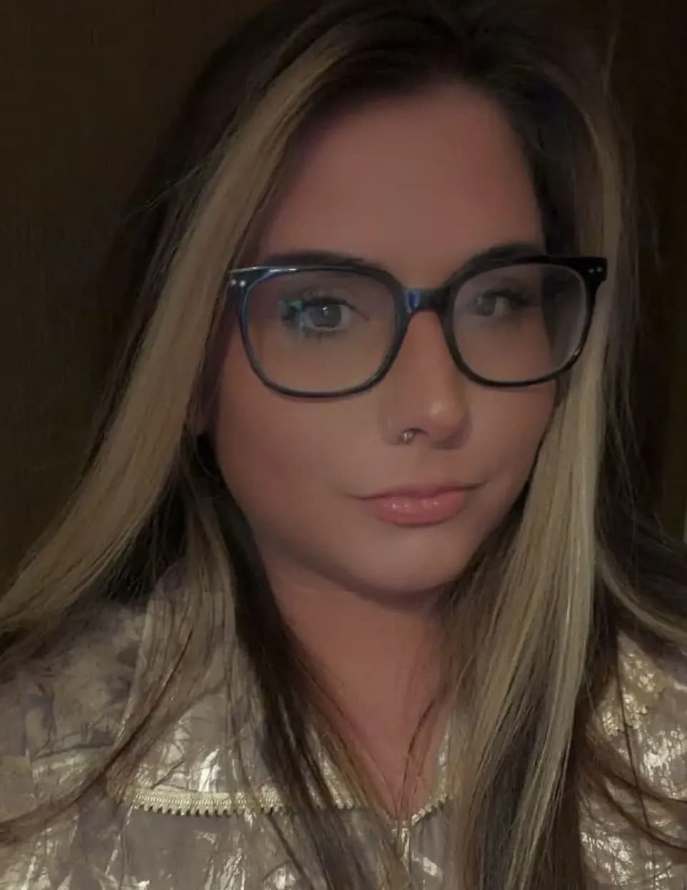 COURTNEY ELIZABETH image