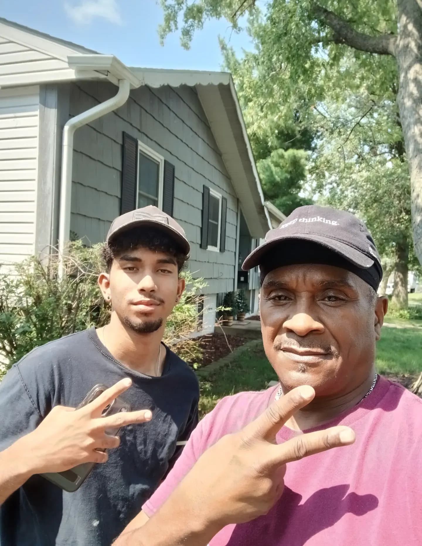 Minister Tommie D Davis Sr image