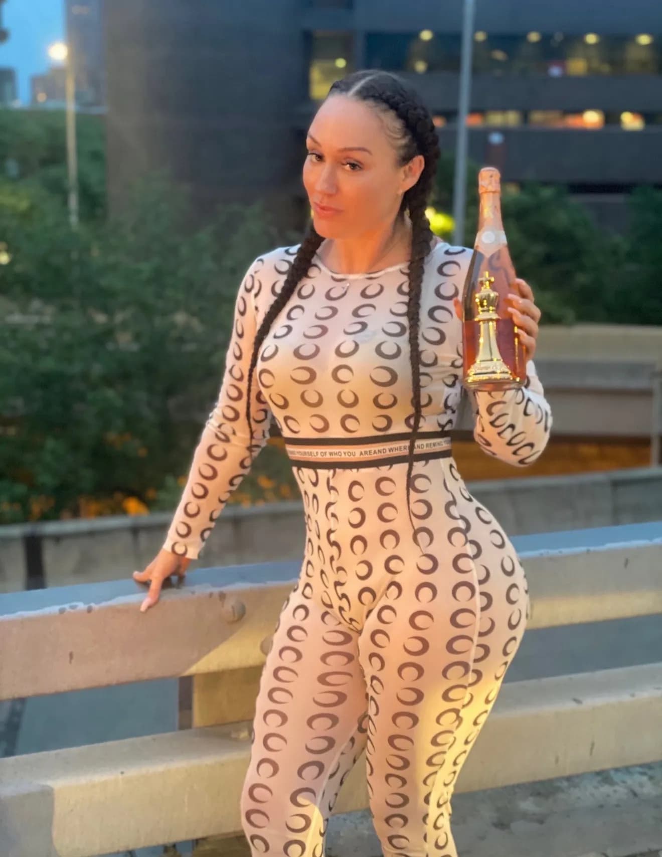 competitor y9WQy
