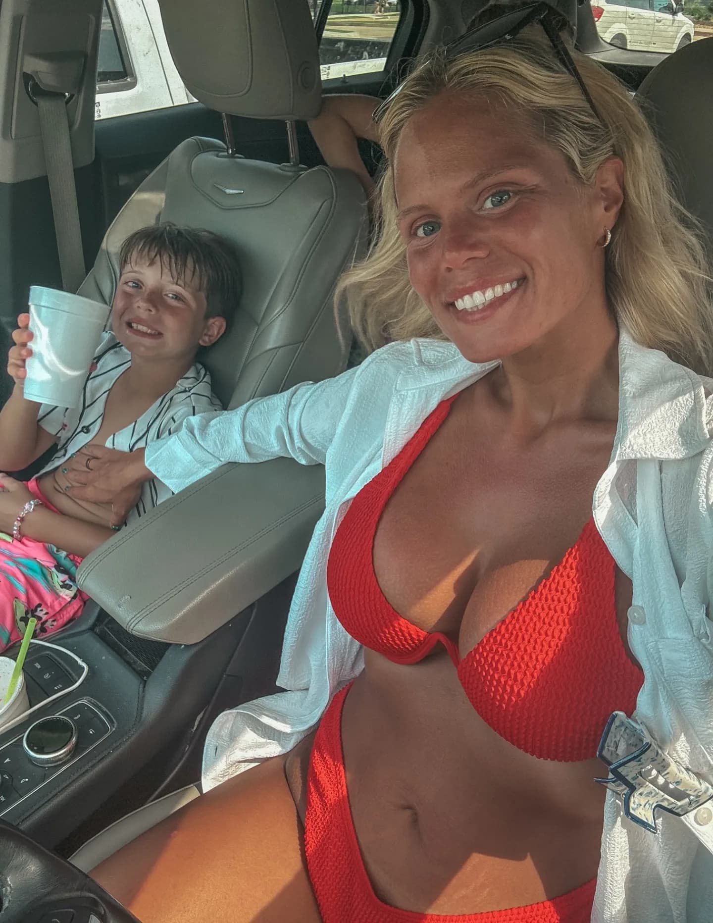 Haleyjunehendryx image