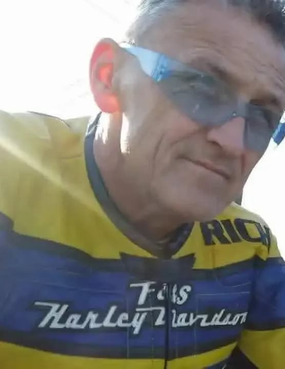 competitor bEeW7