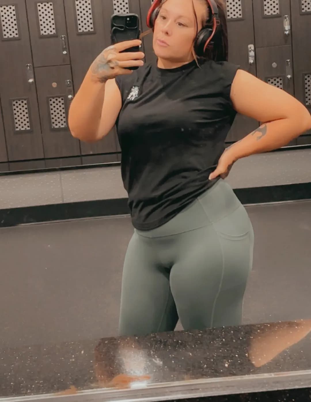 Megan Chambers image