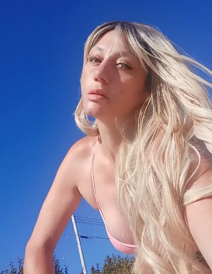 StephanieMax902 image