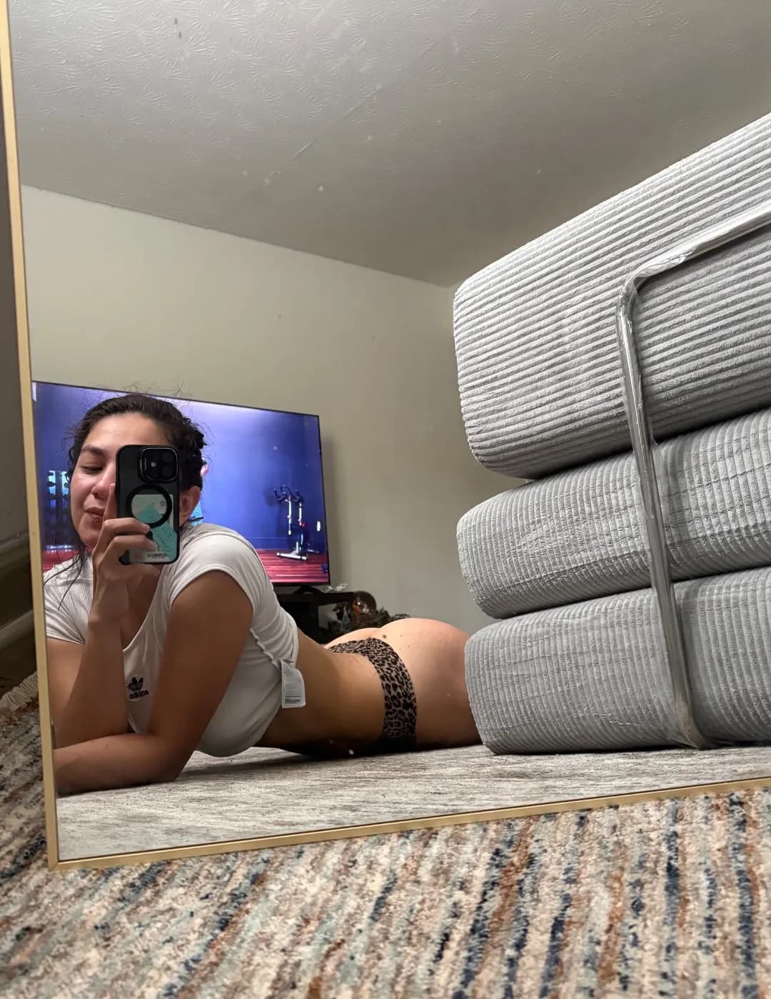 Yasmin image