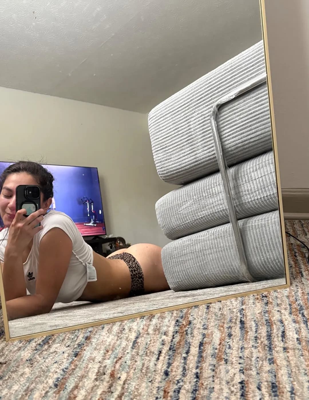 Yasmin image
