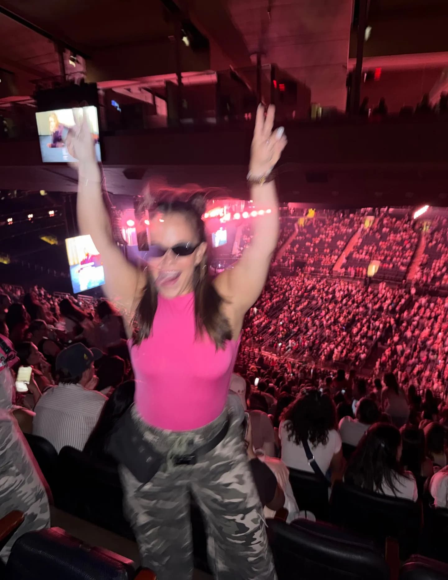 Heyitskatierose image