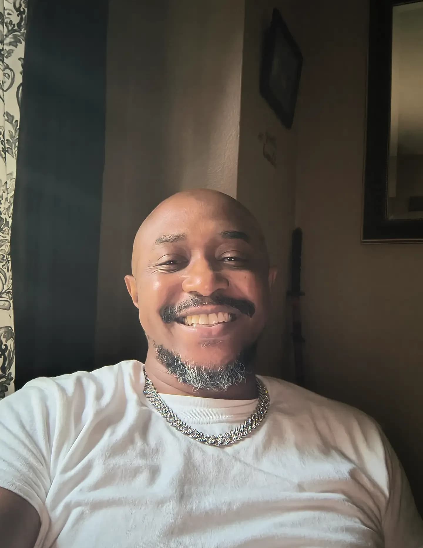 Cortez M. Bell image