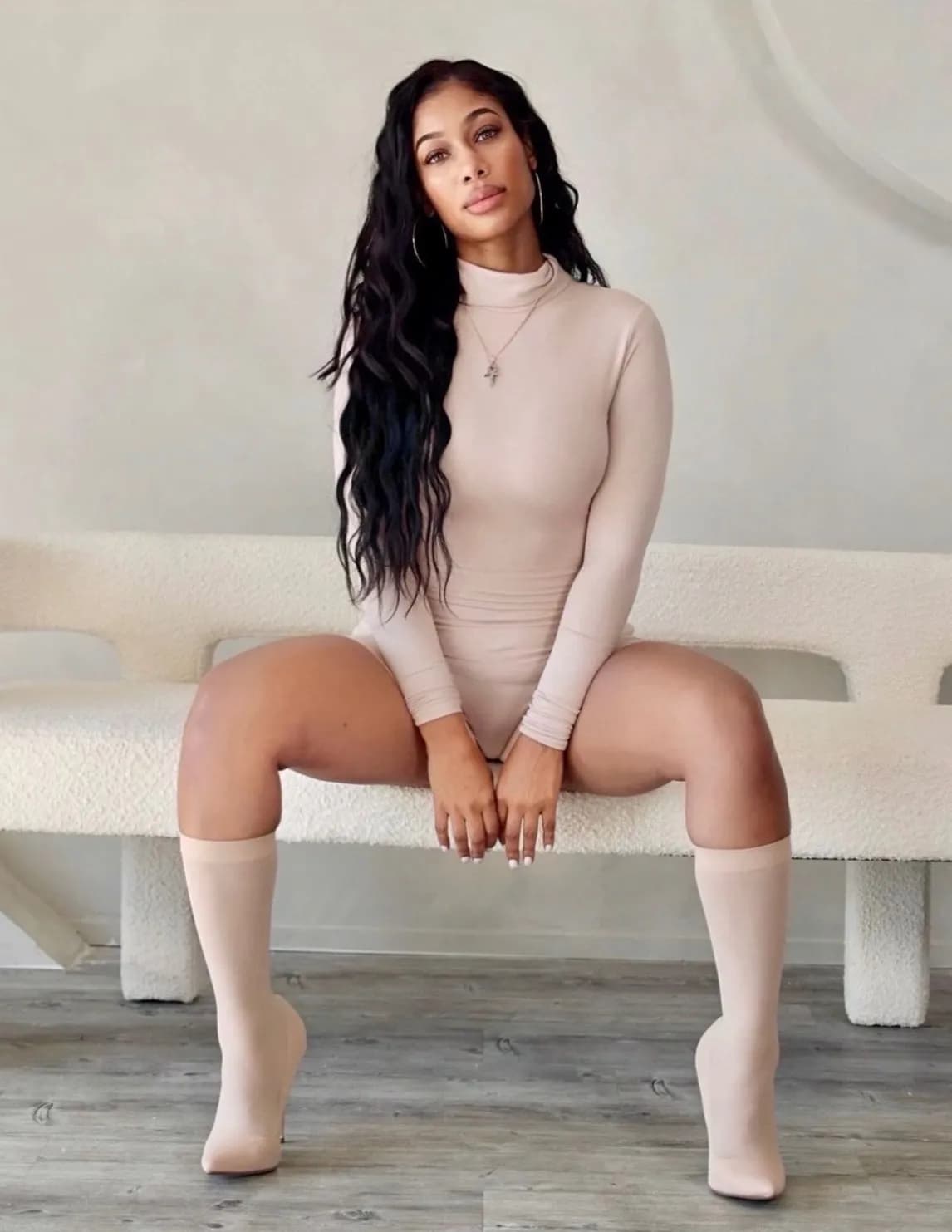 Liana Lastique image