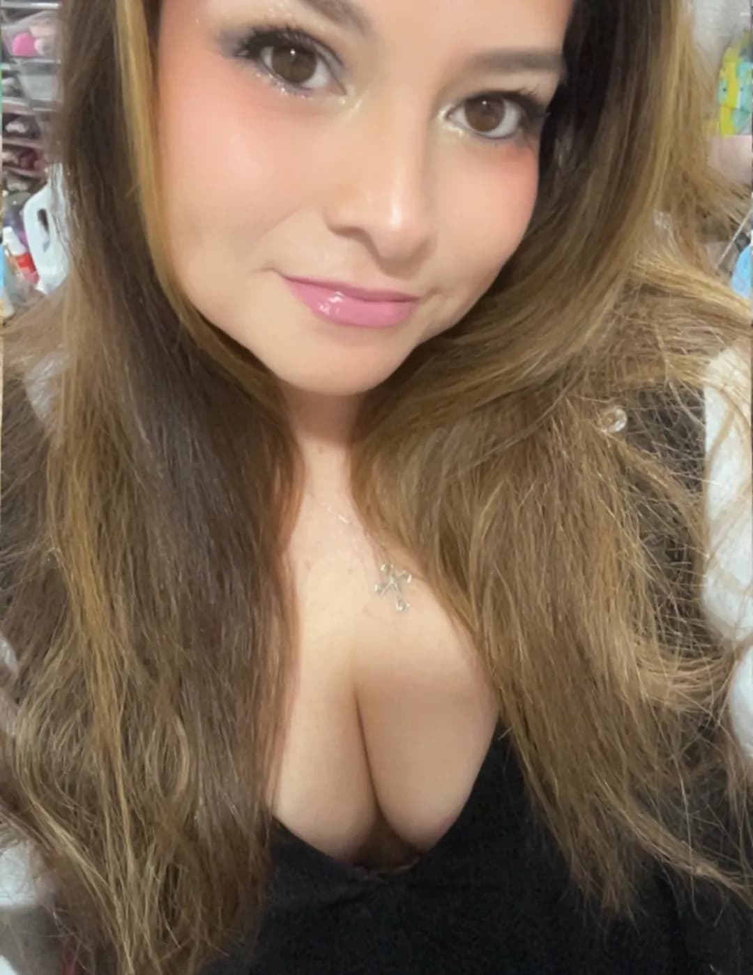 Karina Hernandez image