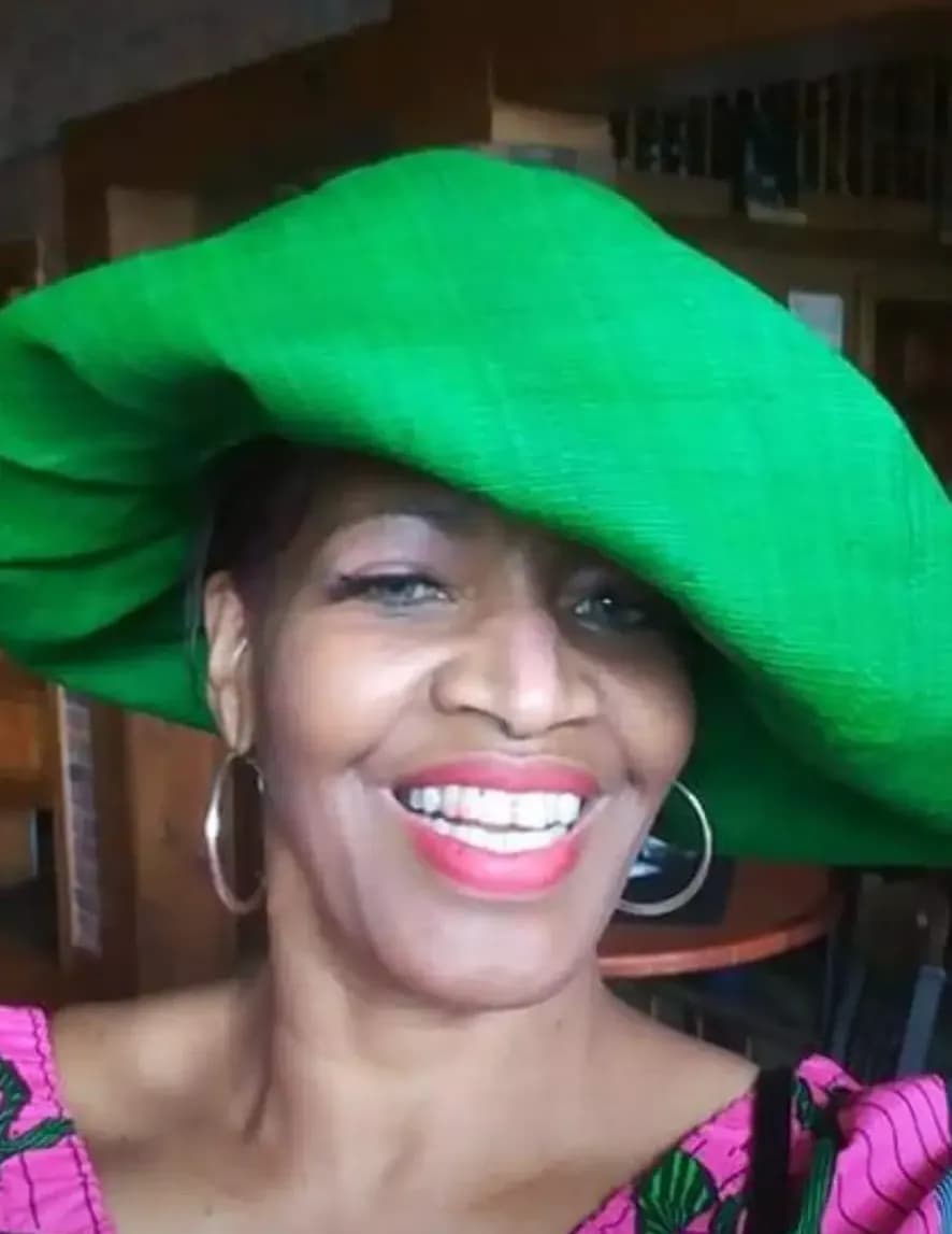 The Social Butterfly Public Figure Donnetta Carter  image