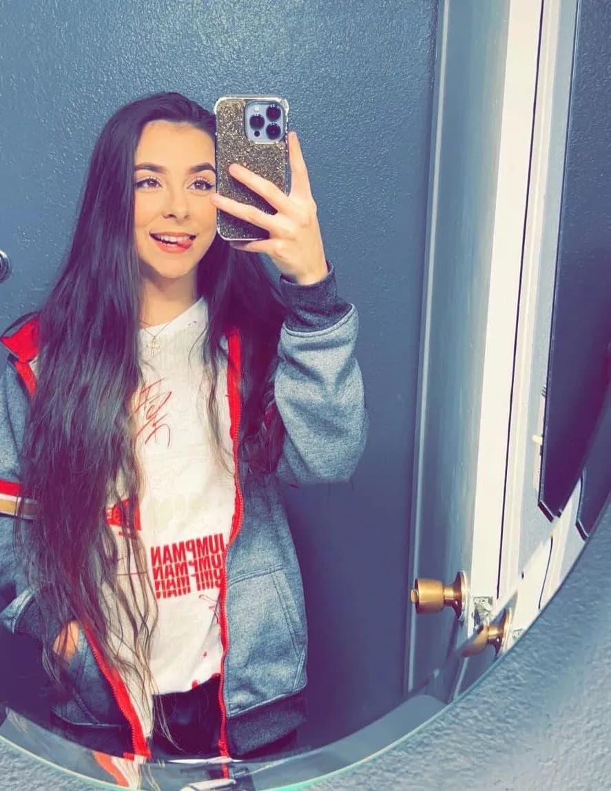 @mo.moneyybabyy image