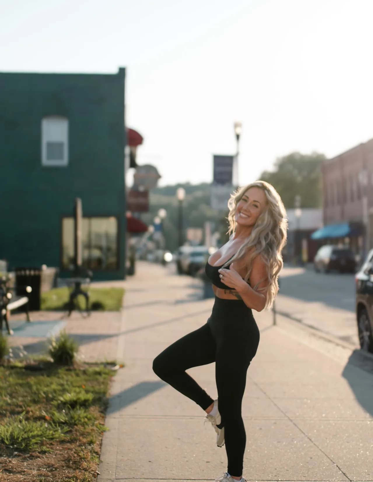 Sarah Berndt image