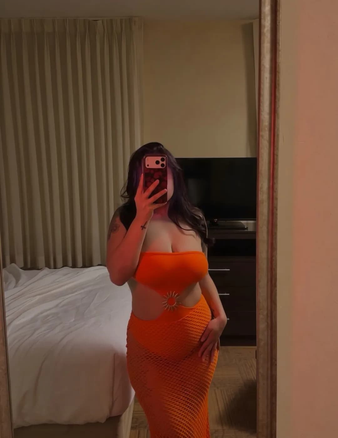 Ellena image